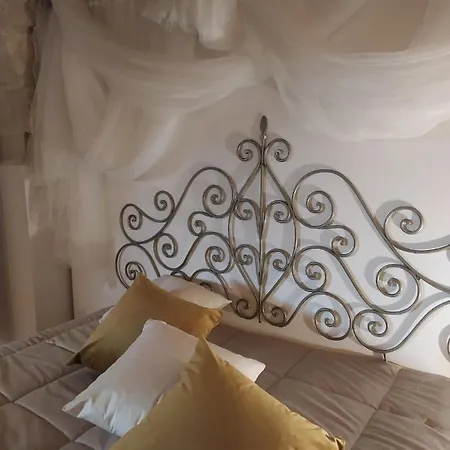 Palazzo Lombardi Cave & Apartment